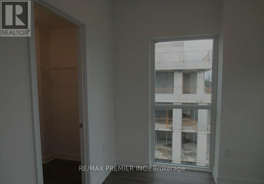 1011 - 25 Neighbourhood Lane, Toronto, Ontario  M8Y 0C3 - Photo 12 - W12219254