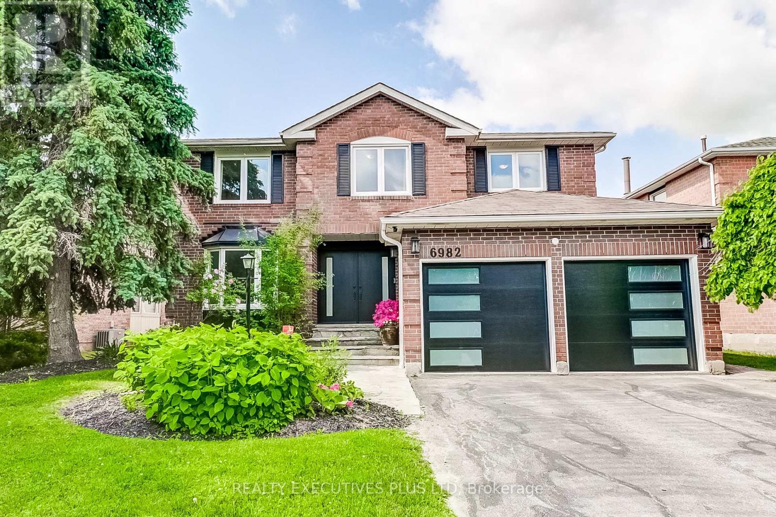 6982 DANTON PROMENADE, Mississauga, Ontario