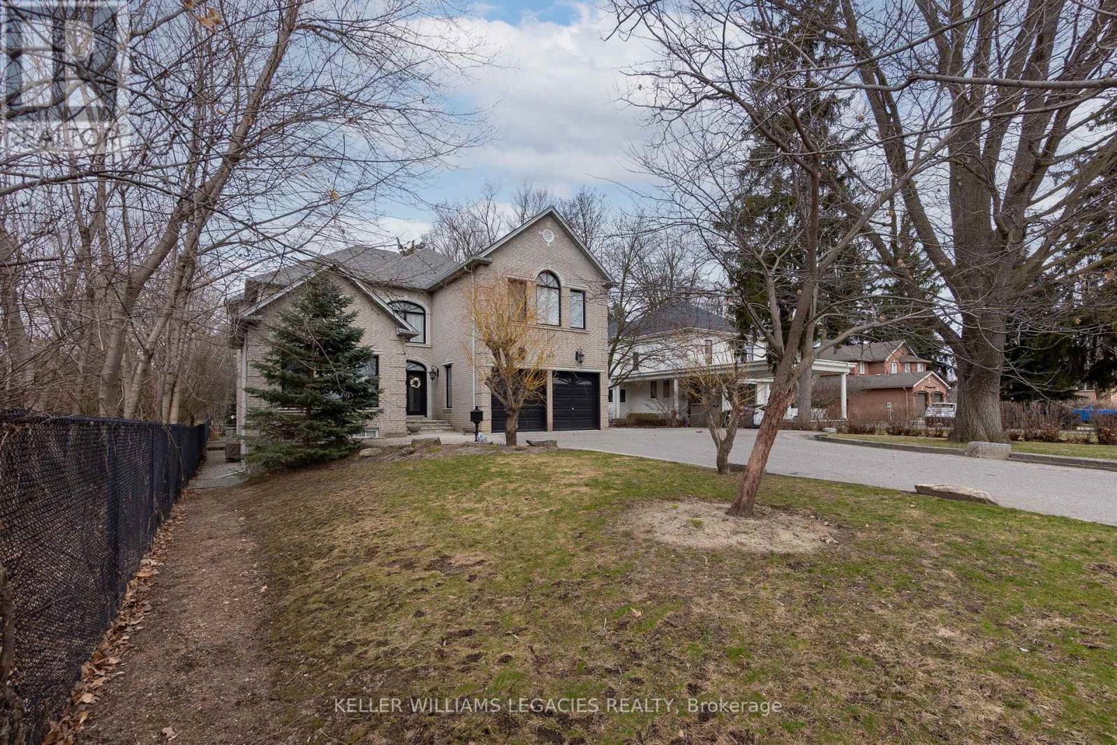 Property at 360 CONSERVATION DRIVE image 3