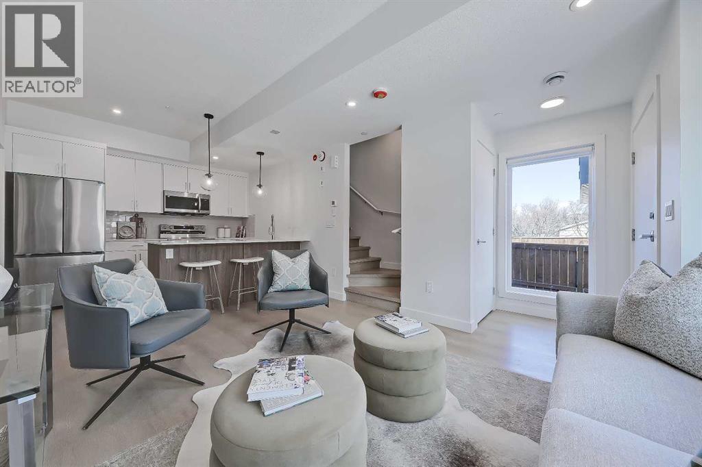 109 & 102, 3550 45 Street Sw, Calgary, Alberta  T3E 3V2 - Photo 8 - A2228780