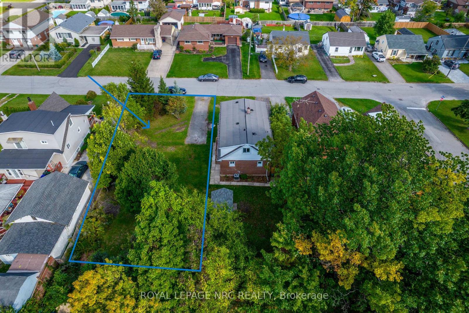 365 Bowen Road, Fort Erie, Ontario  L2A 2Z2 - Photo 2 - X12007839