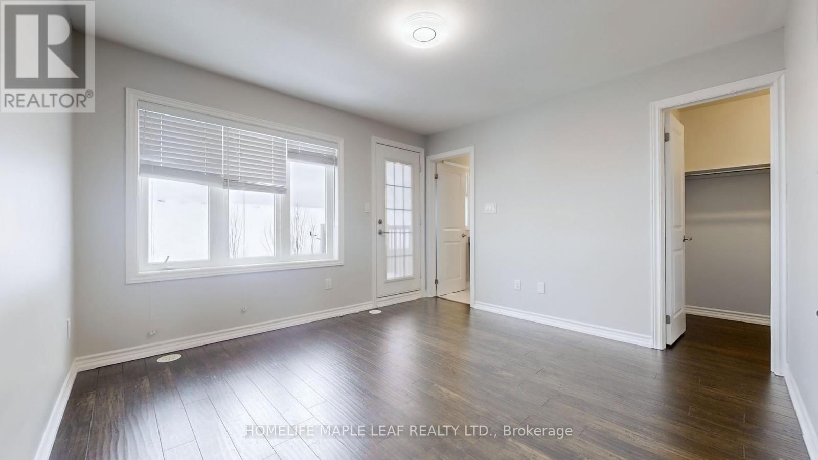 26 Borers Creek Circle, Hamilton, Ontario  L8B 1W3 - Photo 25 - X12219146