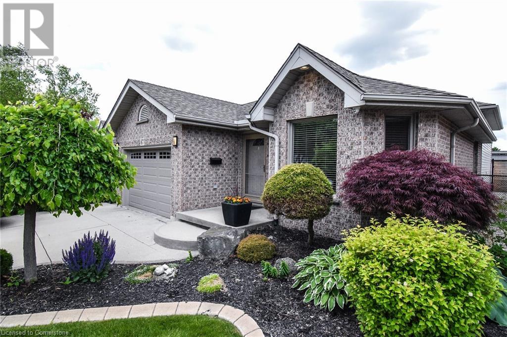 Property at 67 LAWNHURST Drive image 3