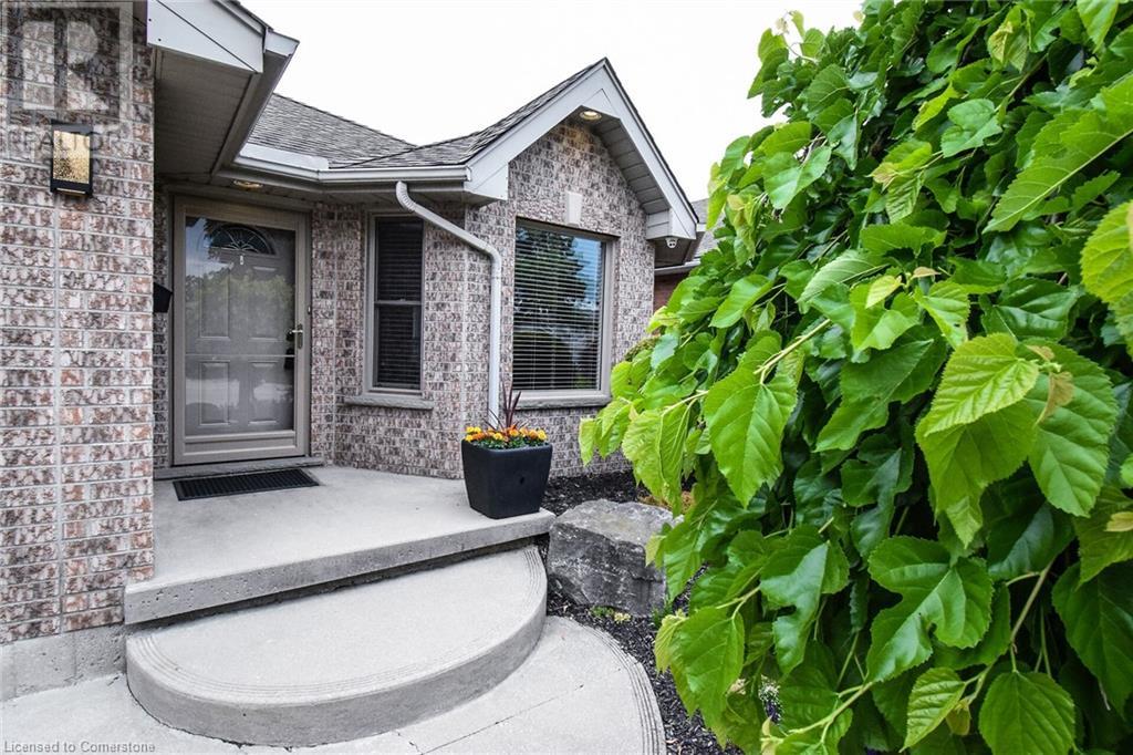 Property at 67 LAWNHURST Drive image 4