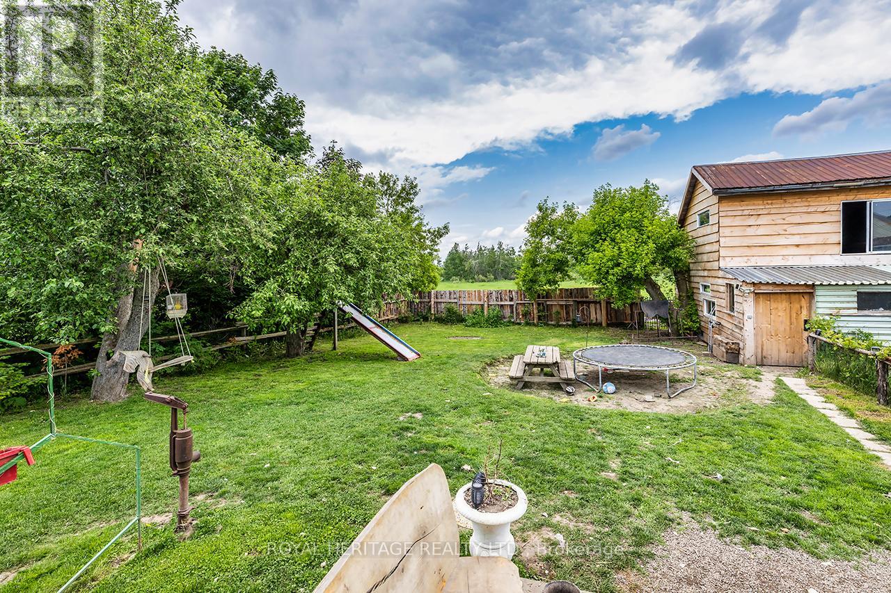 833 Woodville Road, Kawartha Lakes (Eldon), Ontario  K0M 2T0 - Photo 34 - X12219282