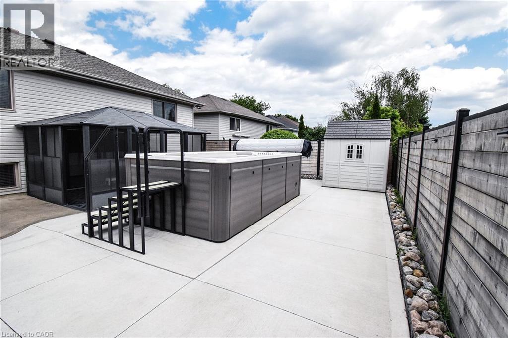67 Lawnhurst Drive, Hamilton, Ontario  L8V 4N9 - Photo 46 - 40741017