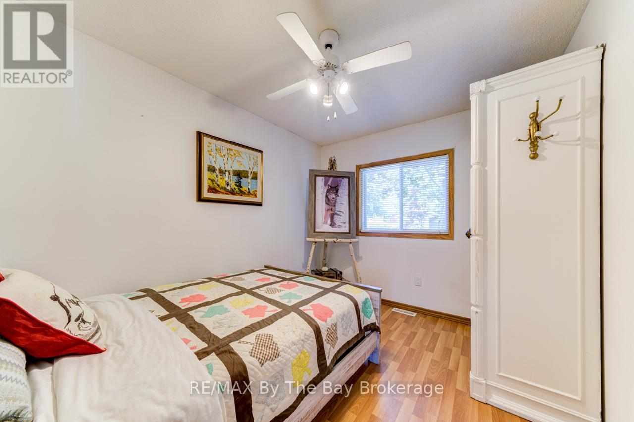 50 Balsam Street, Tiny, Ontario  L0L 1P1 - Photo 18 - S12219379