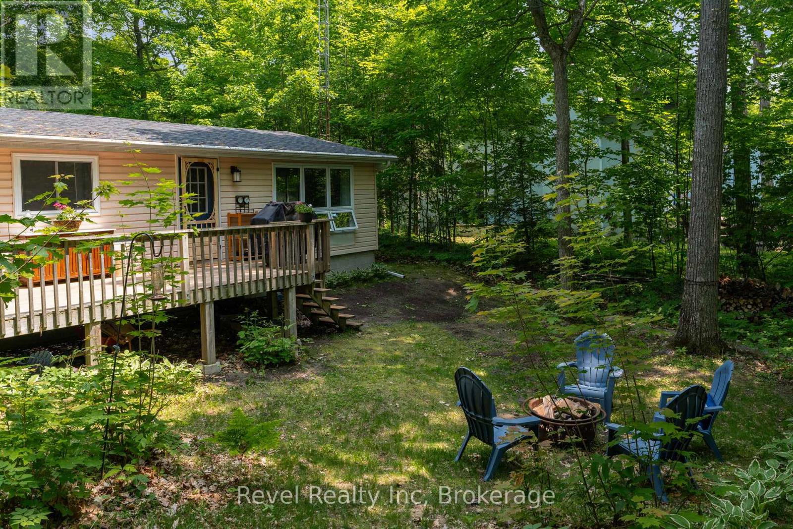 1204 Tiny Beaches Road N, Tiny, Ontario  L9M 0H7 - Photo 21 - S12219441