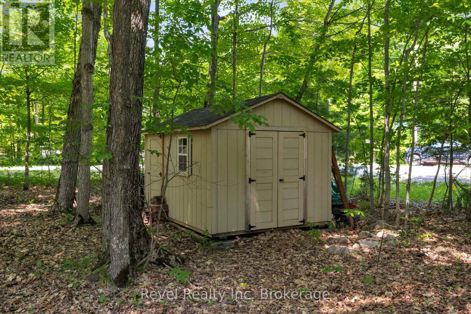 1204 Tiny Beaches Road N, Tiny, Ontario  L9M 0H7 - Photo 23 - S12219441