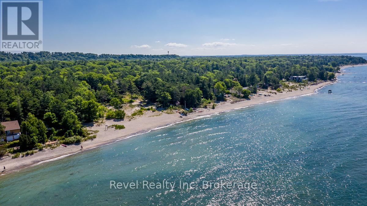 1204 Tiny Beaches Road N, Tiny, Ontario  L9M 0H7 - Photo 32 - S12219441
