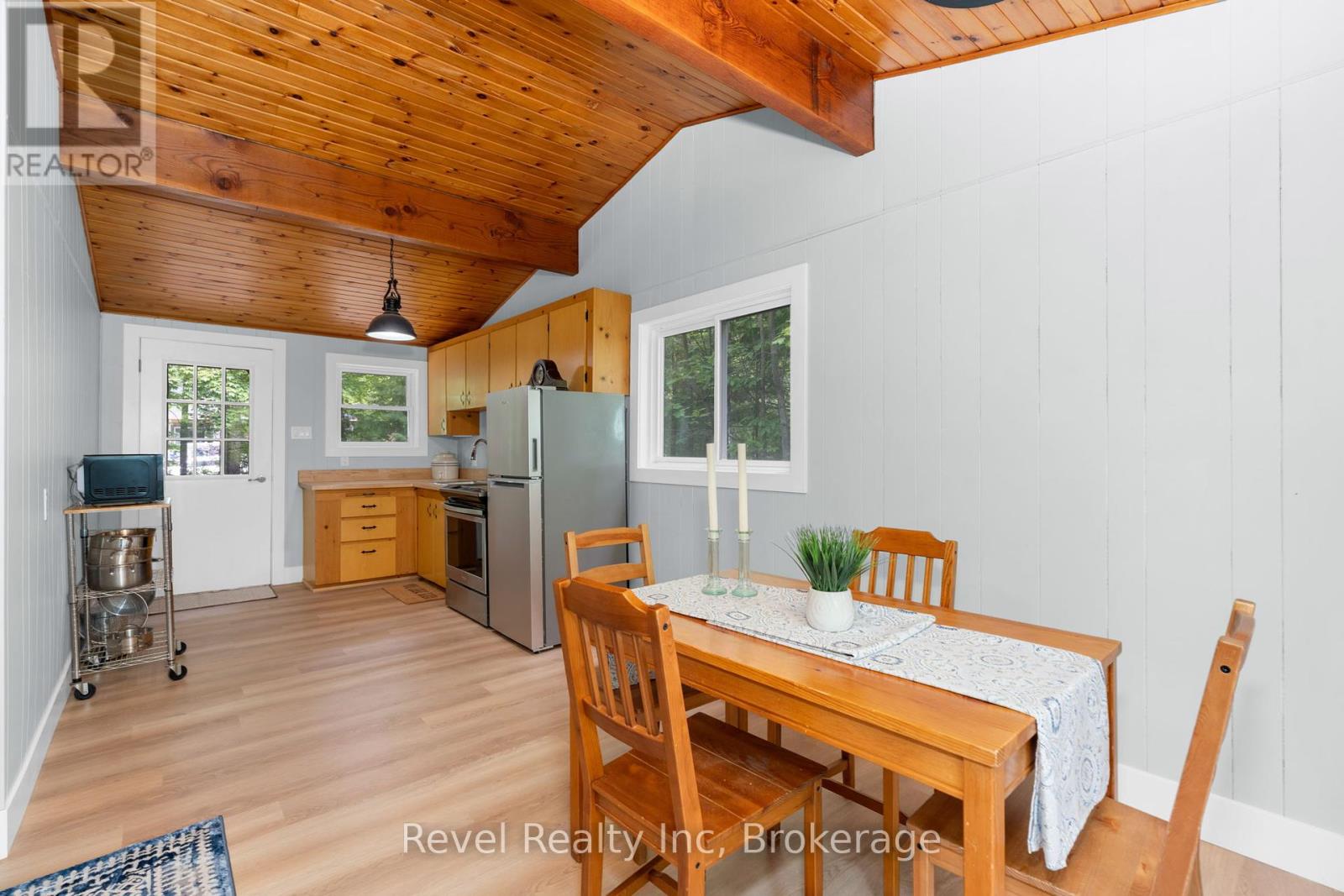 1204 Tiny Beaches Road N, Tiny, Ontario  L9M 0H7 - Photo 6 - S12219441