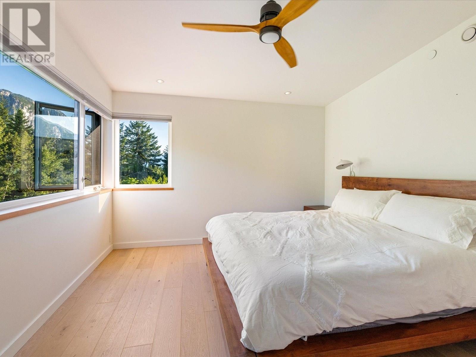 2258 Windsail Place, Squamish, British Columbia  V8B 0T6 - Photo 17 - R3015224