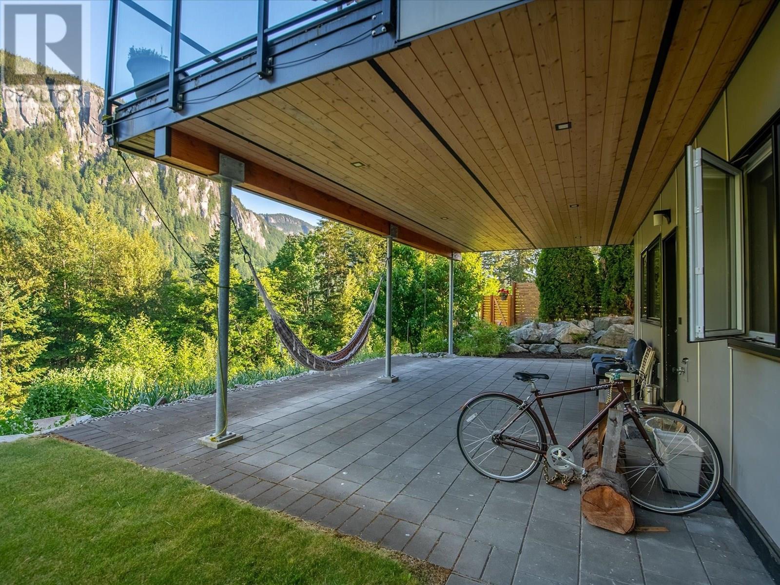 2258 Windsail Place, Squamish, British Columbia  V8B 0T6 - Photo 30 - R3015224
