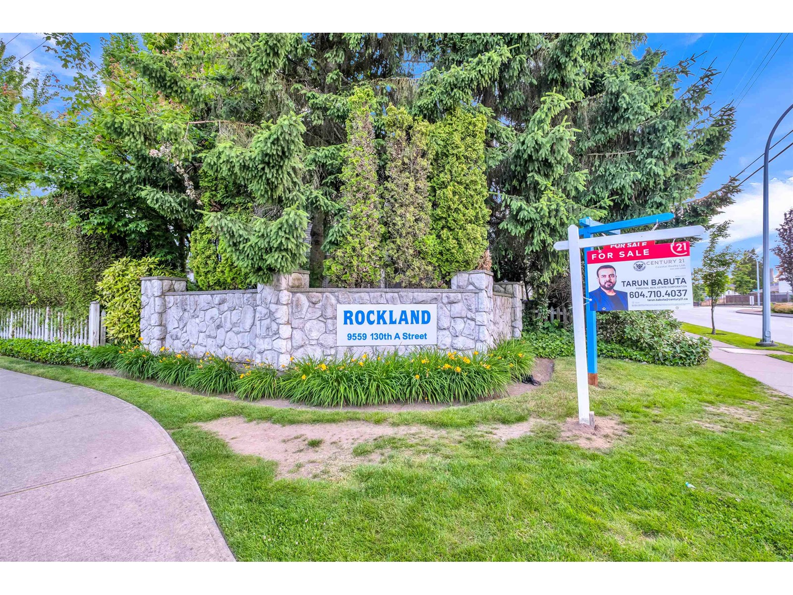 38 9559 130a Street, Surrey, British Columbia  V3V 5N9 - Photo 1 - R3014115