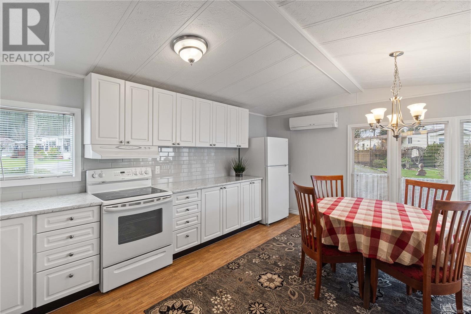 Property at 6 2301 Arbot Rd image 2