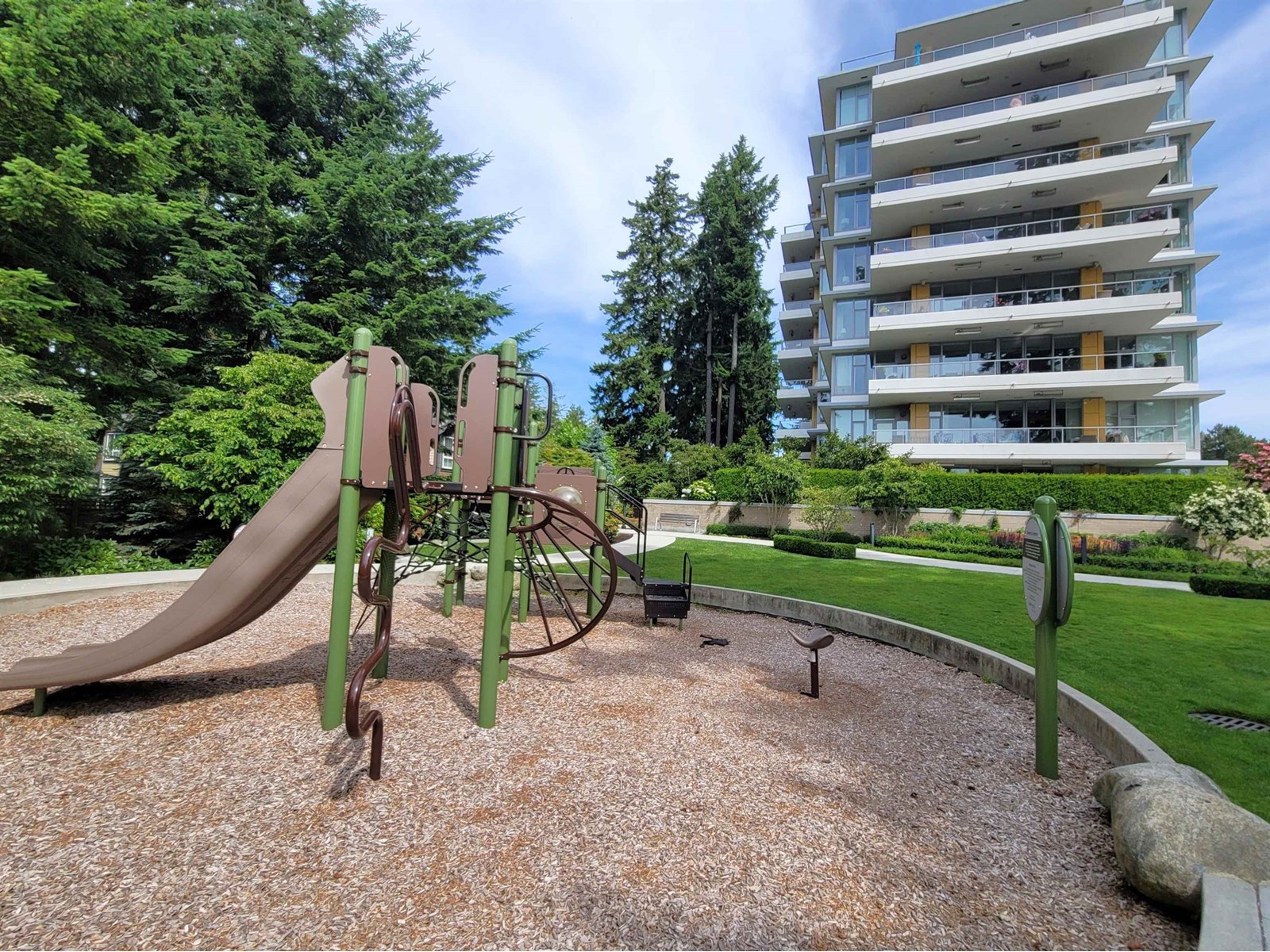 305 1501 Vidal Street, White Rock, British Columbia  V4B 0B5 - Photo 37 - R3015005