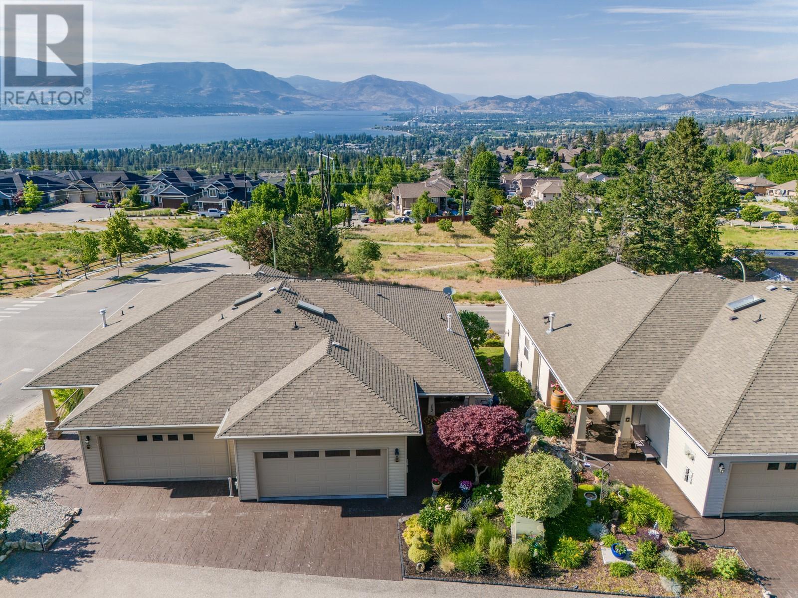 700 South Crest Drive Unit# 2, Kelowna, British Columbia