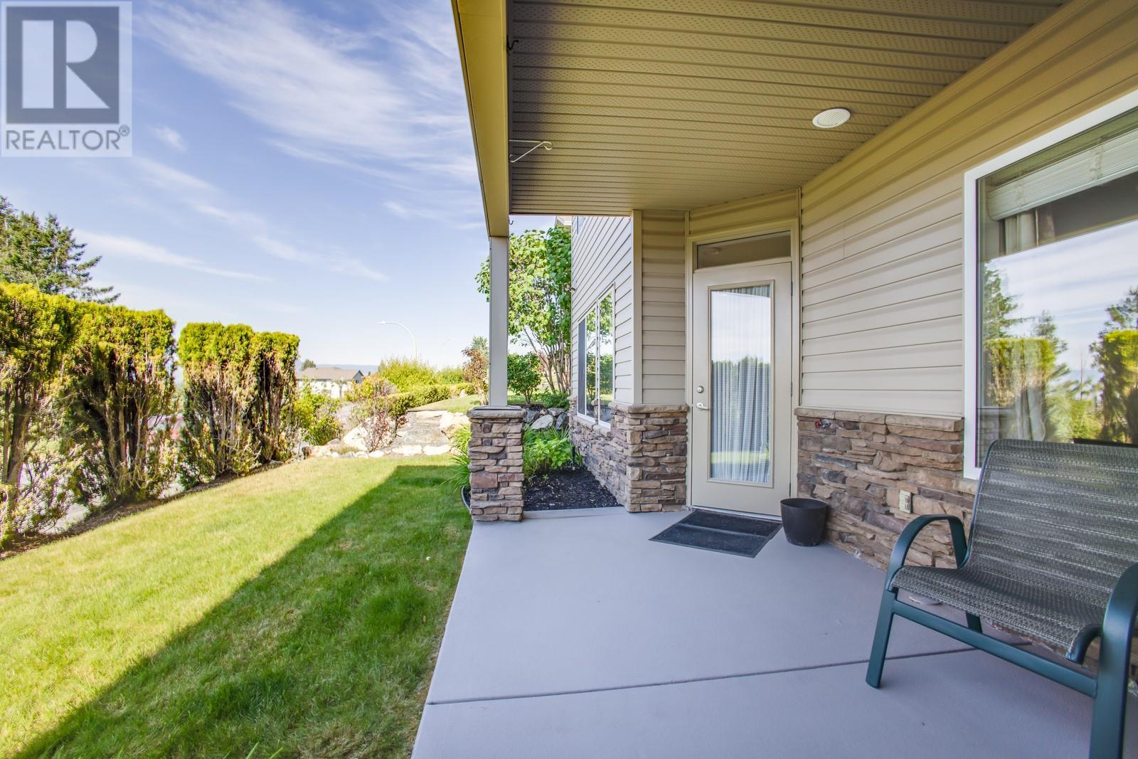 700 South Crest Drive Unit# 2, Kelowna, British Columbia  V1W 4X7 - Photo 34 - 10351545