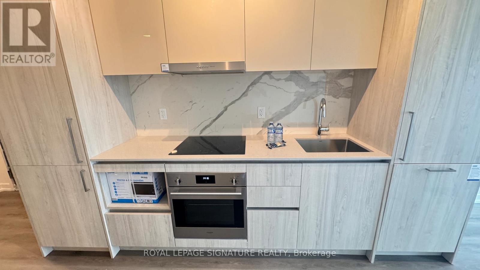 4115 - 225 Commerce Street, Vaughan, Ontario  L4K 0R1 - Photo 3 - N12210189