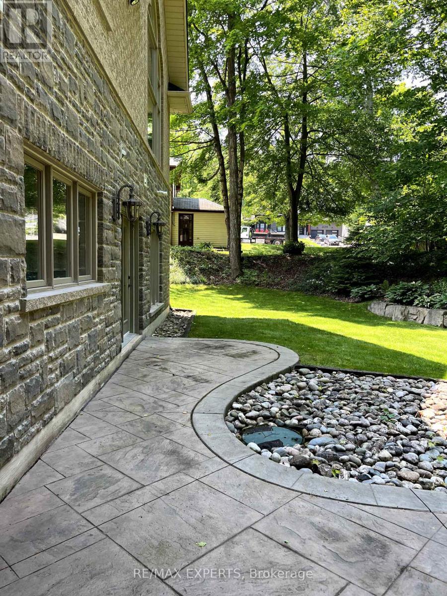 431 Manley Crescent, South Bruce Peninsula, Ontario  N0H 2G0 - Photo 42 - X12217259