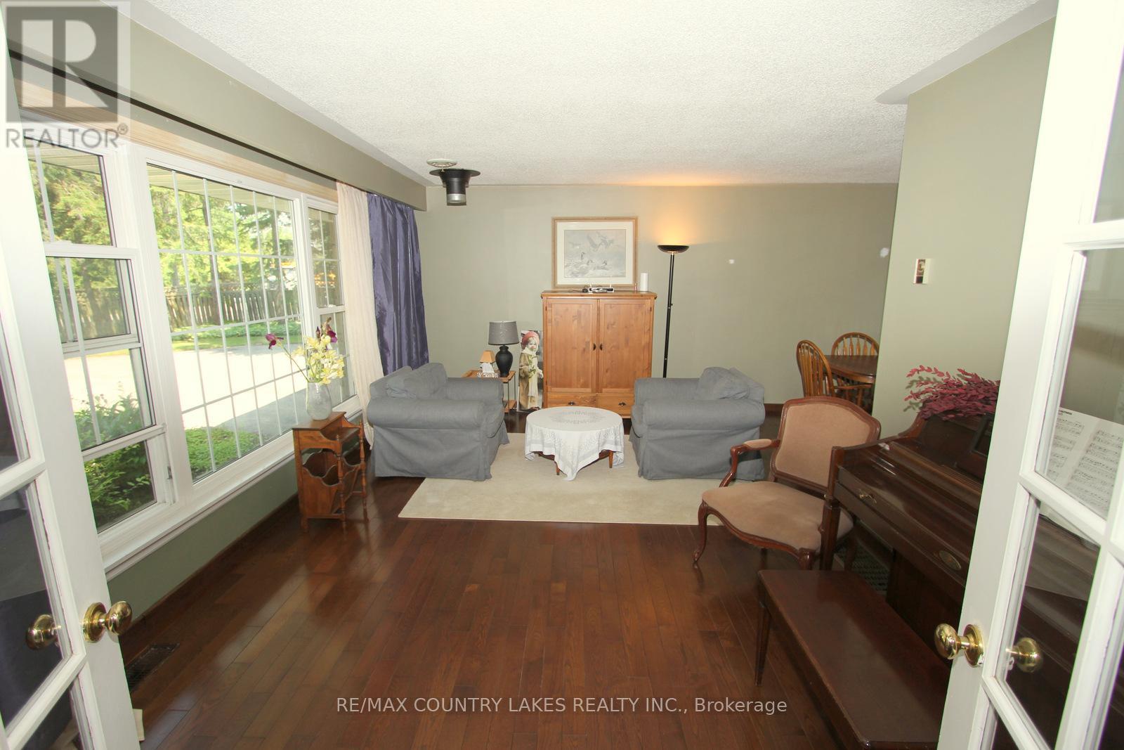 25725 Maple Beach Road, Brock, Ontario  L0K 1A0 - Photo 12 - N12218880