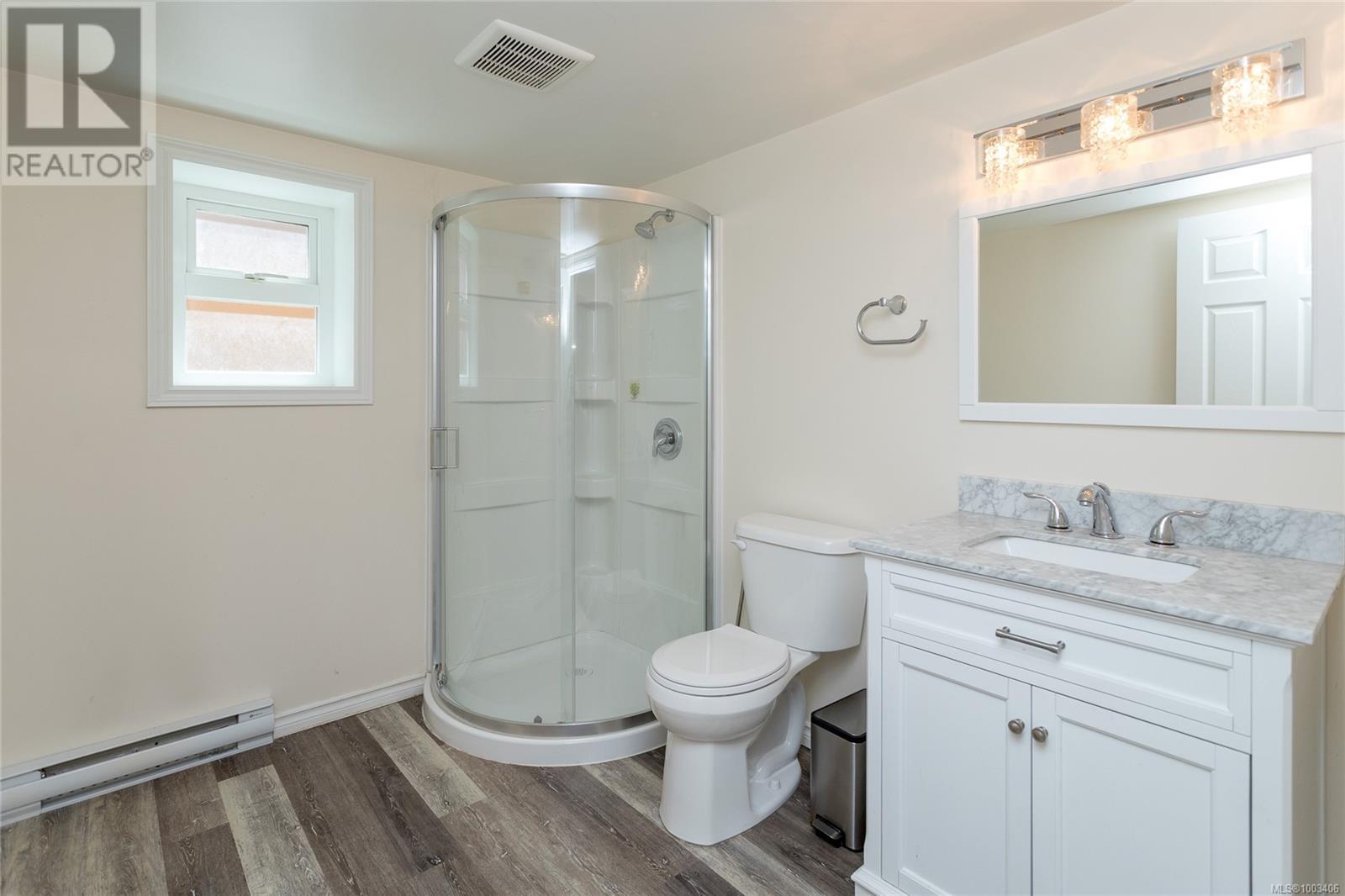 4405 Moonlight Lane, Saanich, British Columbia  V8N 6K7 - Photo 19 - 1003406