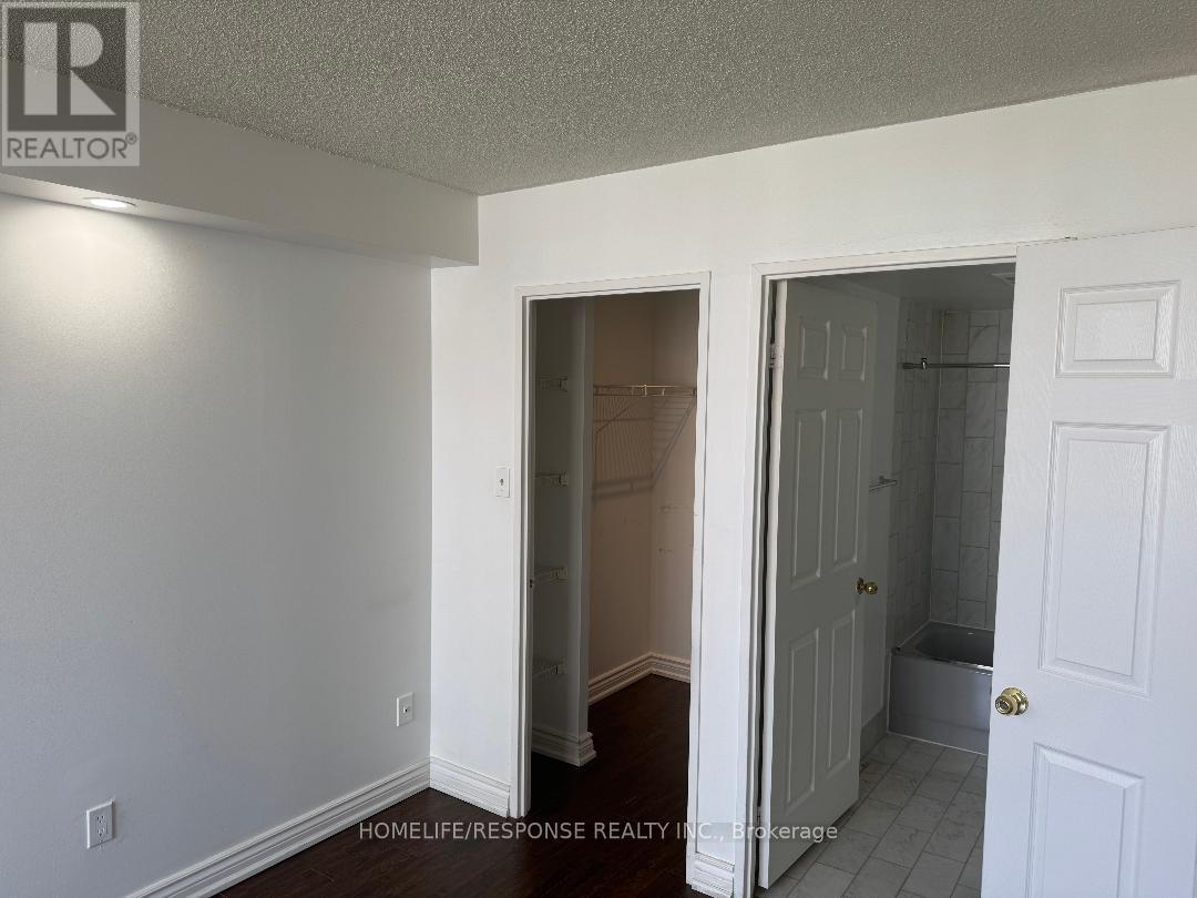 1102 - 285 Enfield Place, Mississauga, Ontario  L5B 3Y6 - Photo 12 - W12145794