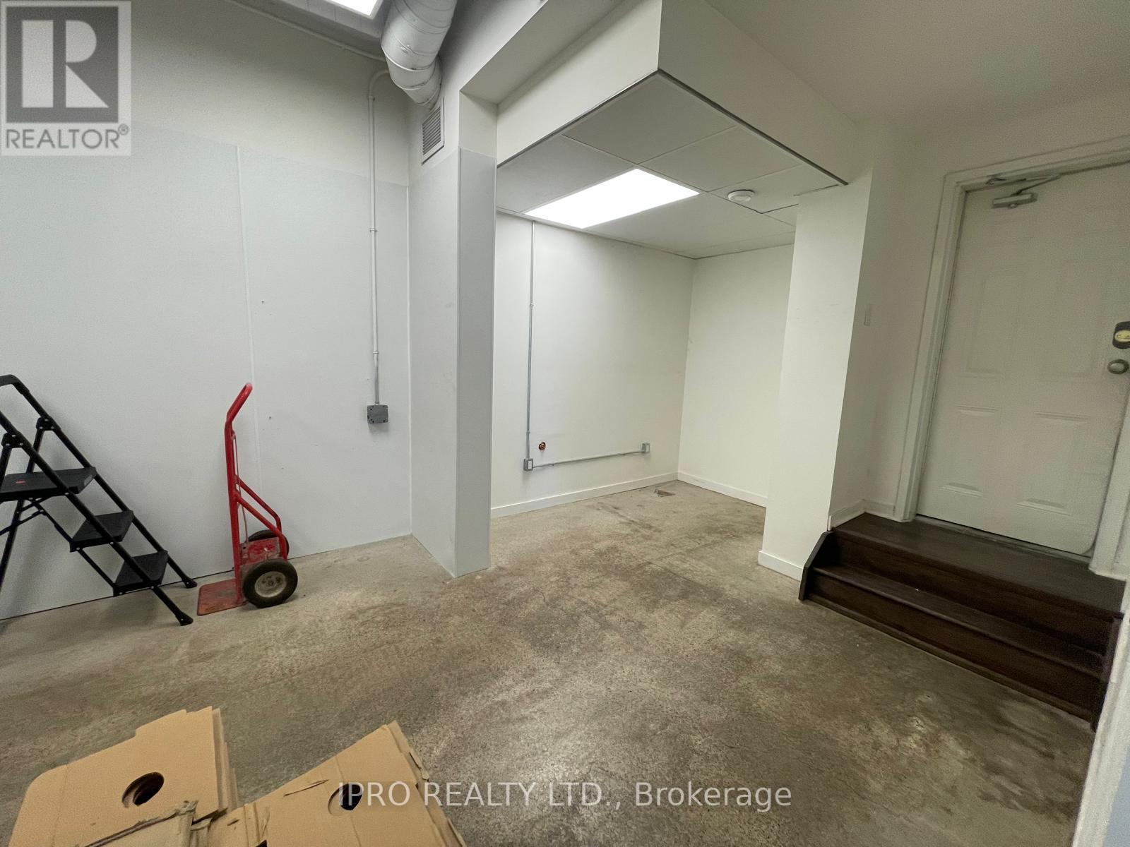 Lower - 388 Switchgrass Street, Oakville, Ontario  L6M 0Z3 - Photo 11 - W12214216