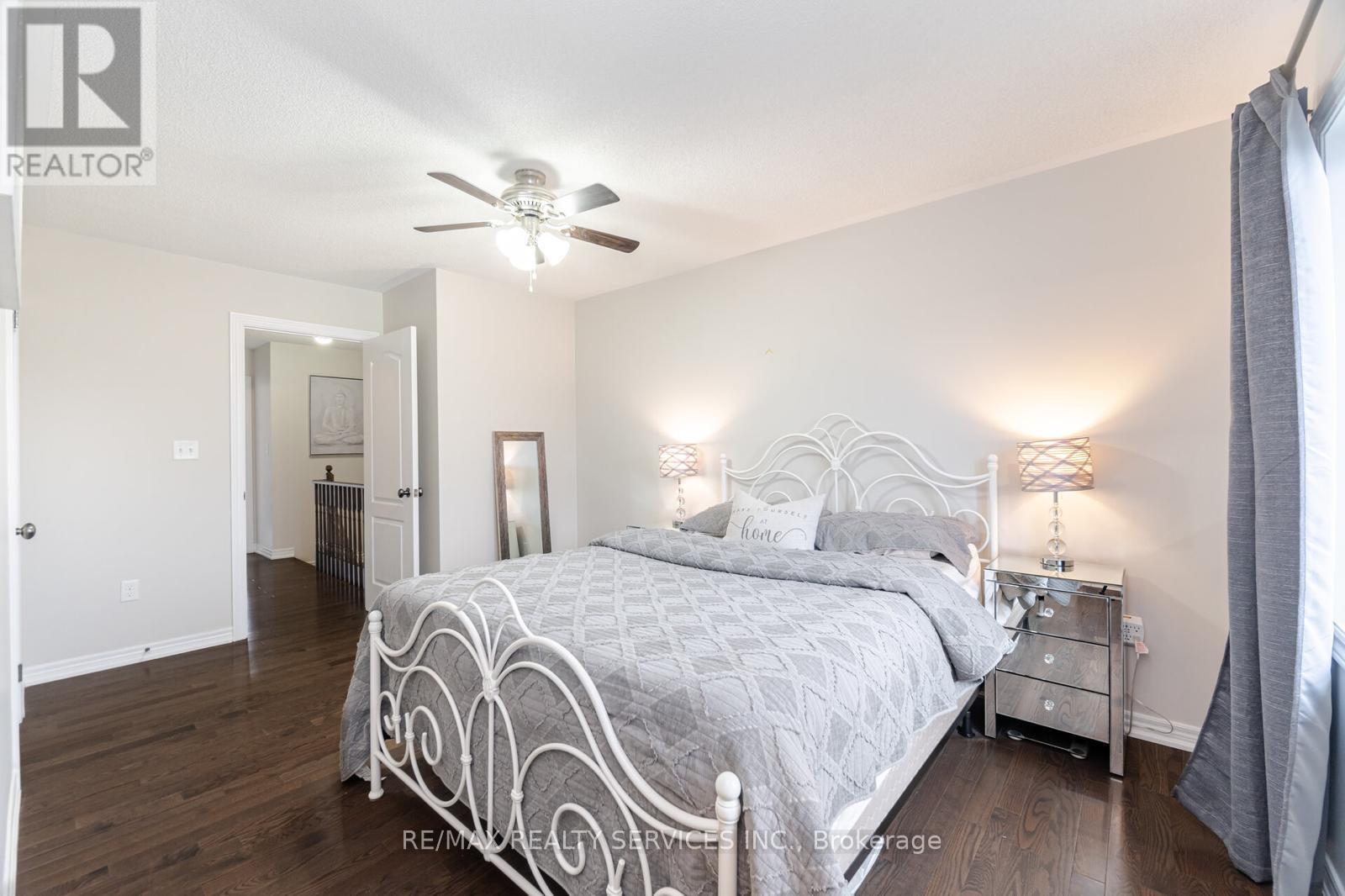 1410 Granrock Crescent, Mississauga, Ontario  L5V 0E1 - Photo 21 - W12218586