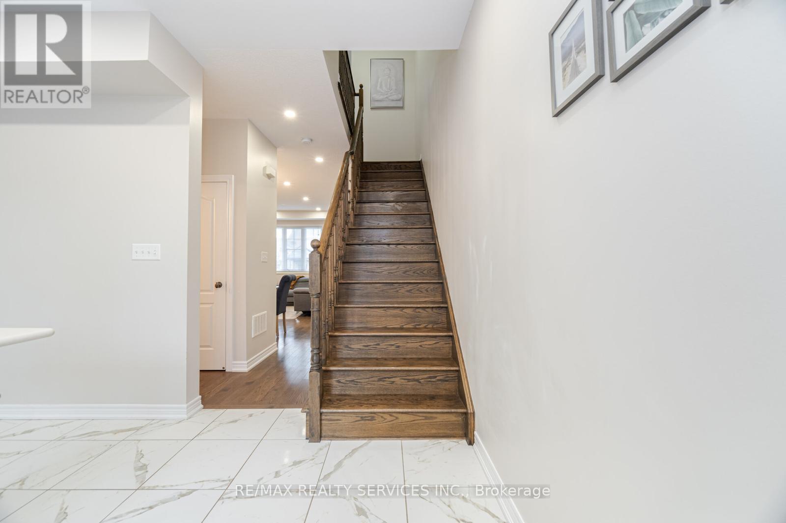 1410 Granrock Crescent, Mississauga, Ontario  L5V 0E1 - Photo 29 - W12218586