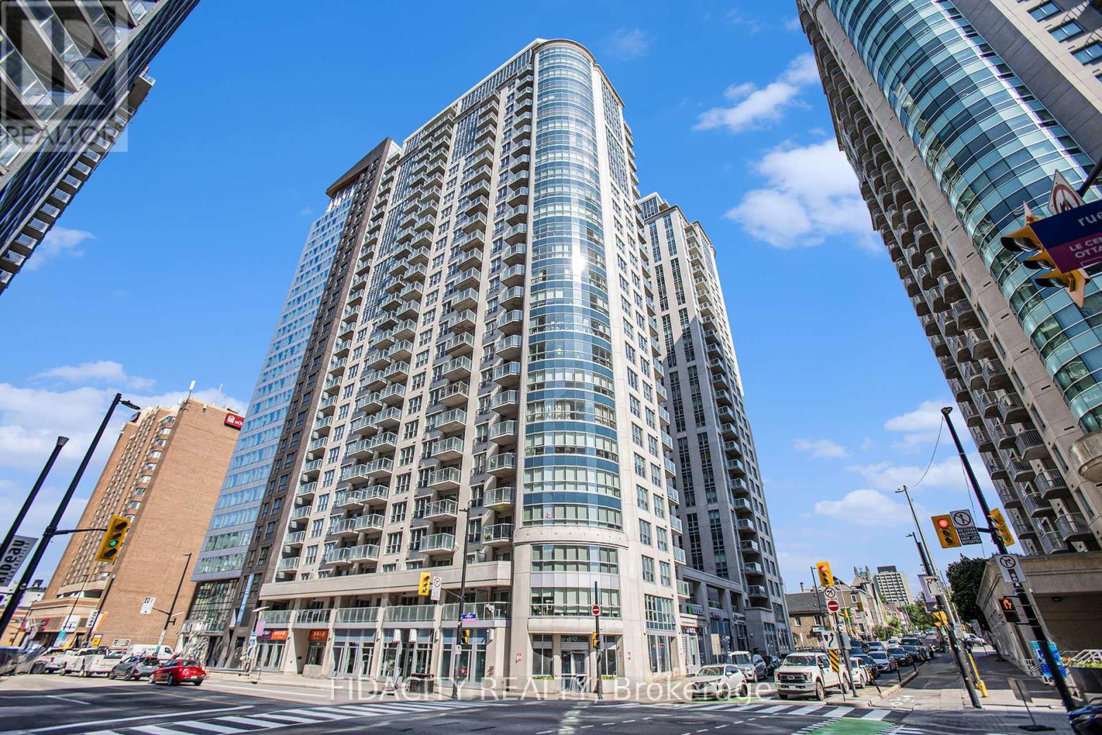 1105 - 242 RIDEAU STREET, Ottawa, Ontario