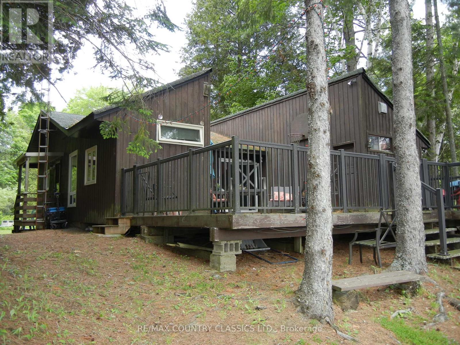 316 Trotter-Oitment Road, North Kawartha, Ontario  K0L 1A0 - Photo 12 - X12216685