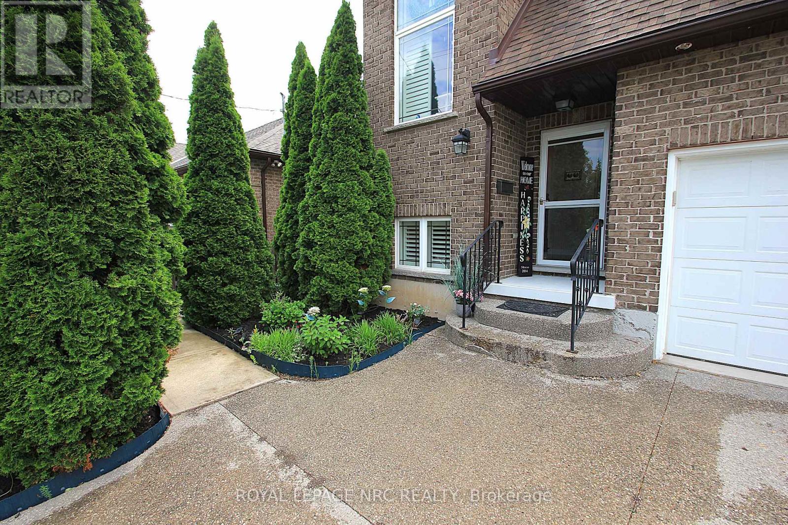 Property at 55 PERMILLA STREET image 2