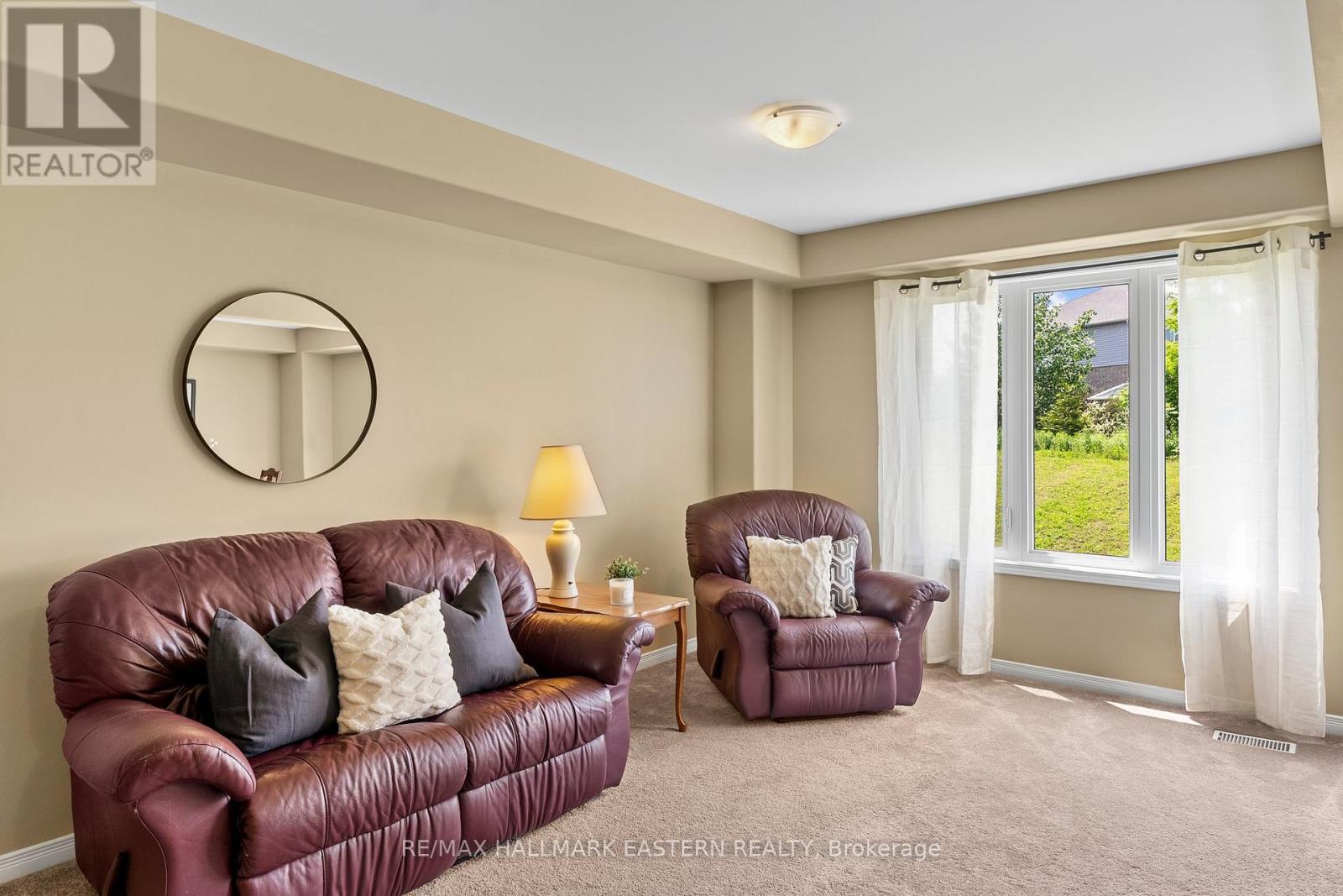 1649 Hetherington Drive, Peterborough North, Ontario  K9L 0G6 - Photo 12 - X12217297