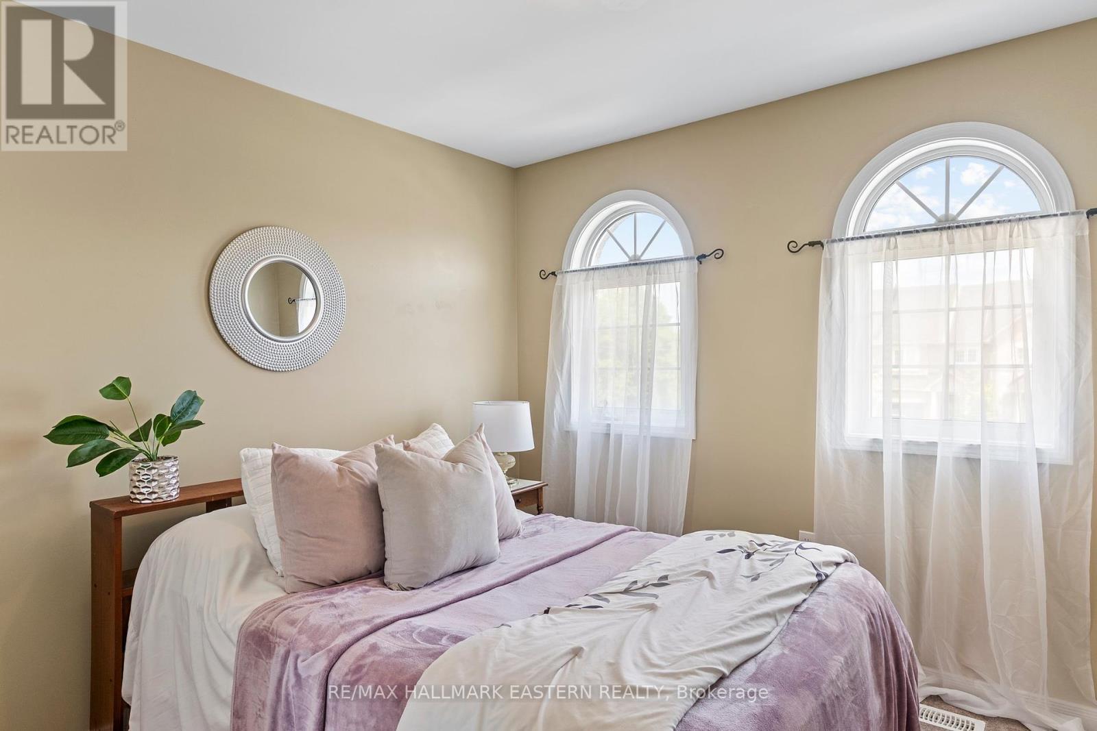 1649 Hetherington Drive, Peterborough North, Ontario  K9L 0G6 - Photo 17 - X12217297