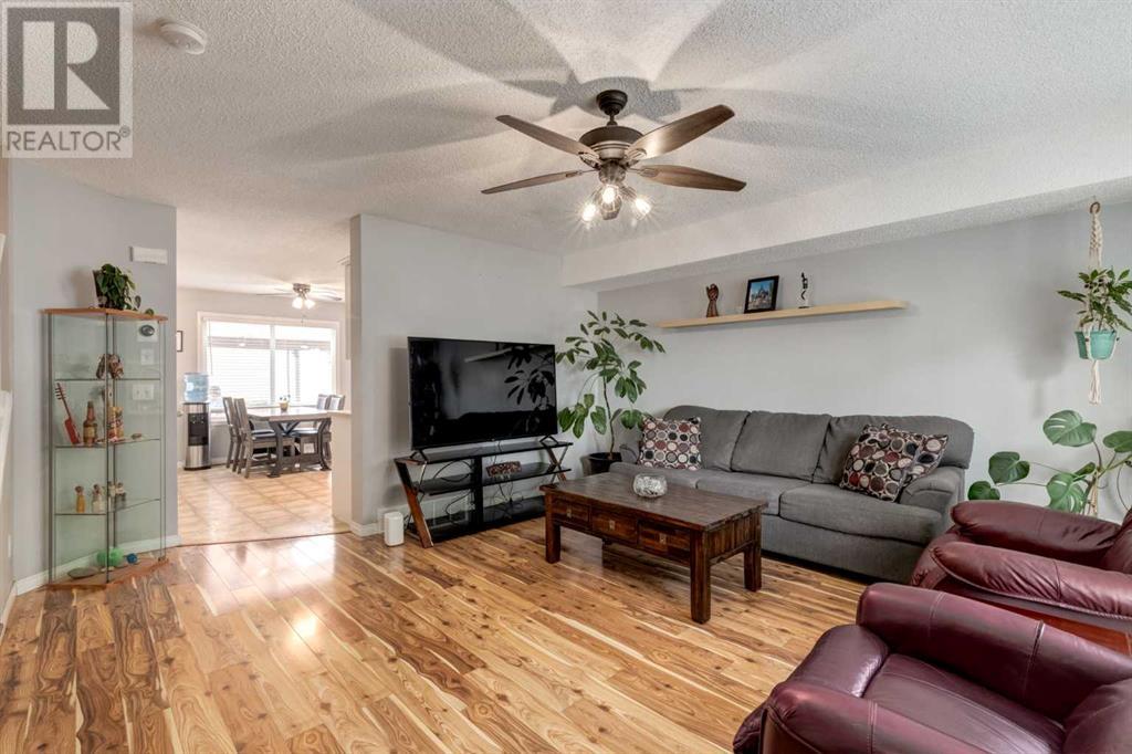 Property at 6217 18A Street SE image 3