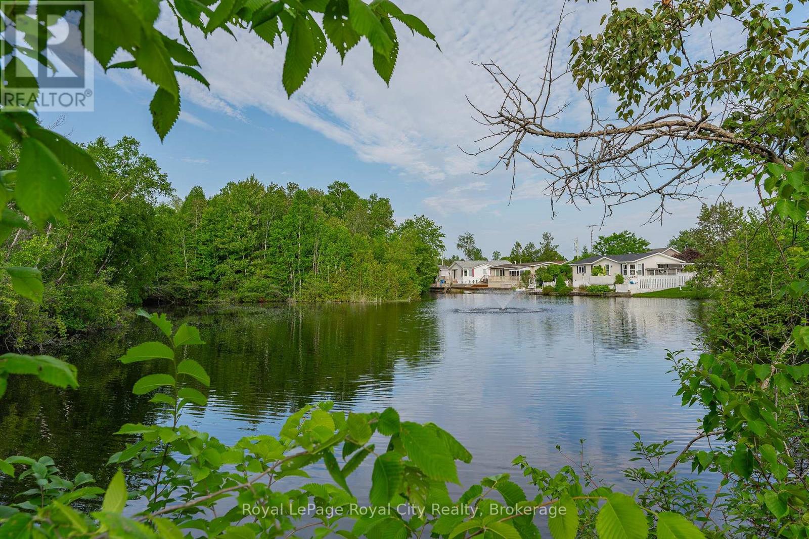 6 Water Pvt Street, Puslinch, Ontario  N1H 6H9 - Photo 37 - X12219610