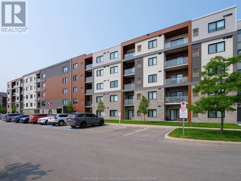 Property at 4578 HURON CHURCH LINE ROAD Unit# 101 image 3
