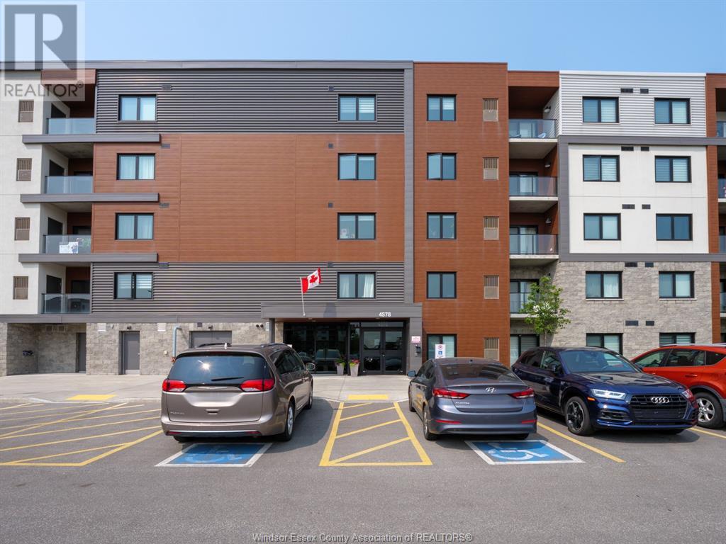 Property at 4578 HURON CHURCH LINE ROAD Unit# 101 image 5