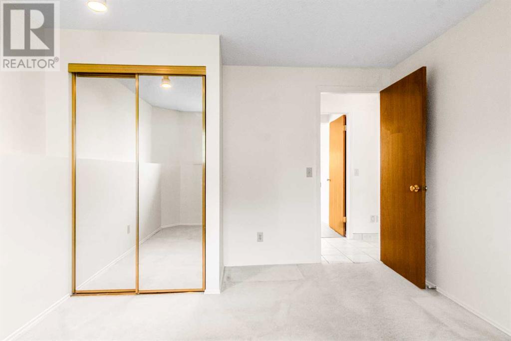 45 Erin Grove Place Se, Calgary, Alberta  T2B 3A6 - Photo 23 - A2229064