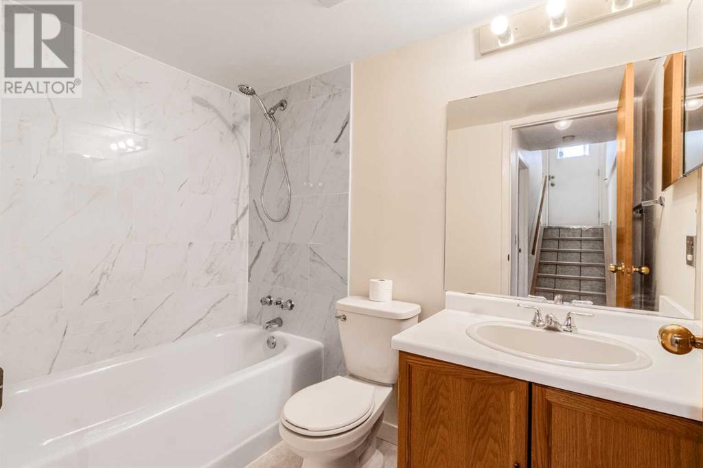 45 Erin Grove Place Se, Calgary, Alberta  T2B 3A6 - Photo 26 - A2229064