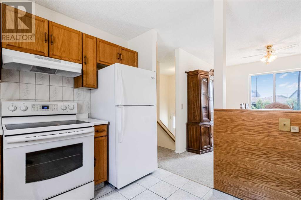 45 Erin Grove Place Se, Calgary, Alberta  T2B 3A6 - Photo 14 - A2229064