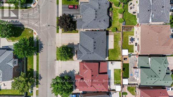 16 Upshall Drive, Brampton (Brampton West), Ontario  L6P 1E1 - Photo 32 - W12218926