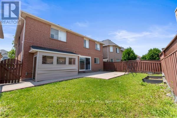 16 Upshall Drive, Brampton (Brampton West), Ontario  L6P 1E1 - Photo 30 - W12218926