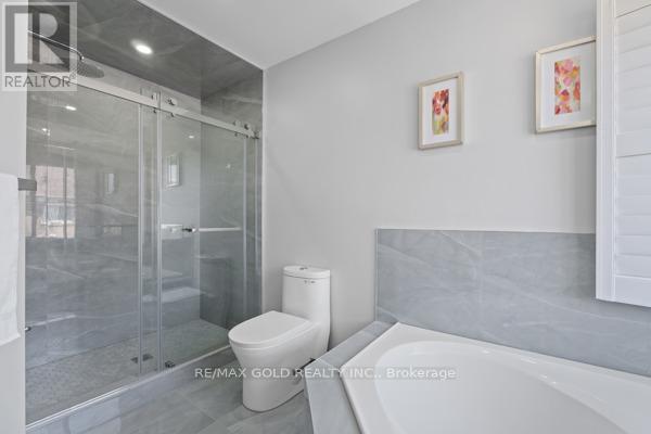 16 Upshall Drive, Brampton (Brampton West), Ontario  L6P 1E1 - Photo 21 - W12218926