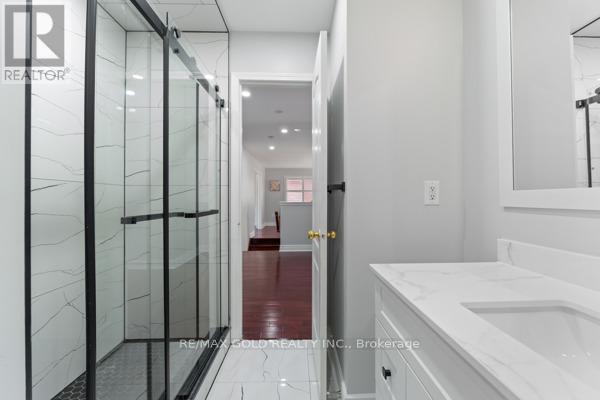 16 Upshall Drive, Brampton (Brampton West), Ontario  L6P 1E1 - Photo 26 - W12218926
