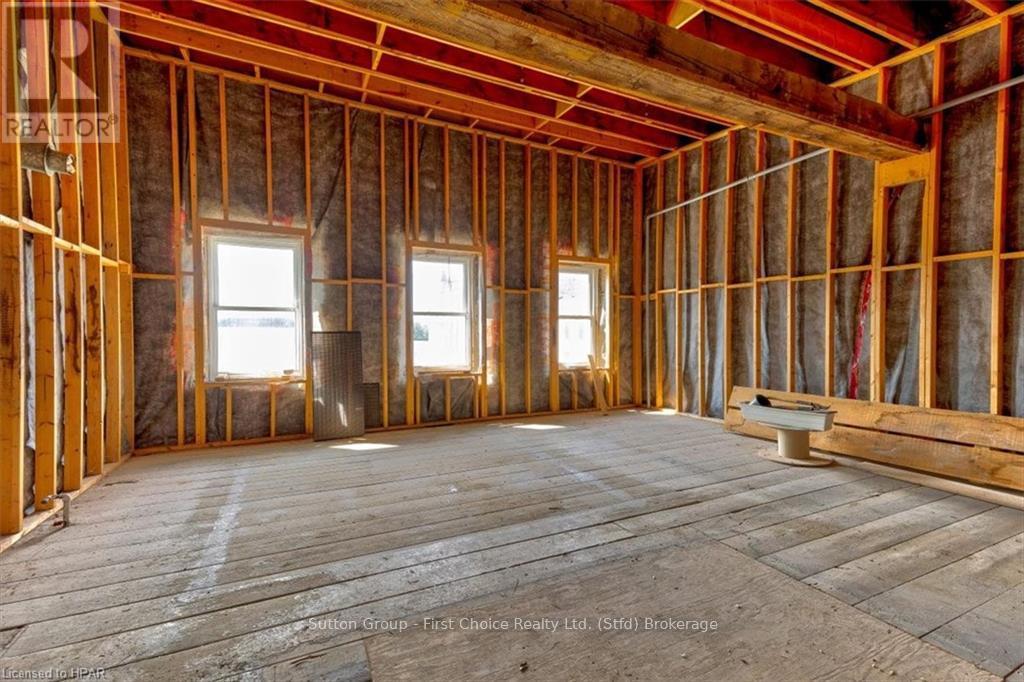 95 Queen Street E, St. Marys, Ontario  N4X 1A1 - Photo 26 - X10781569