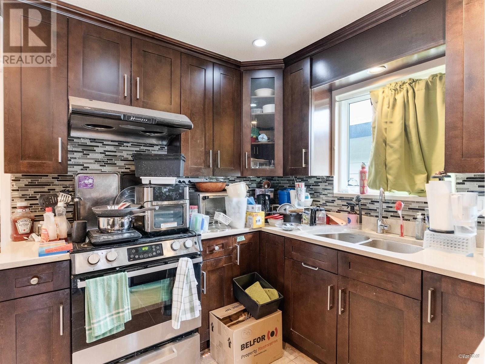 319 E 64th Avenue, Vancouver, British Columbia  V5X 2M8 - Photo 5 - R3015070