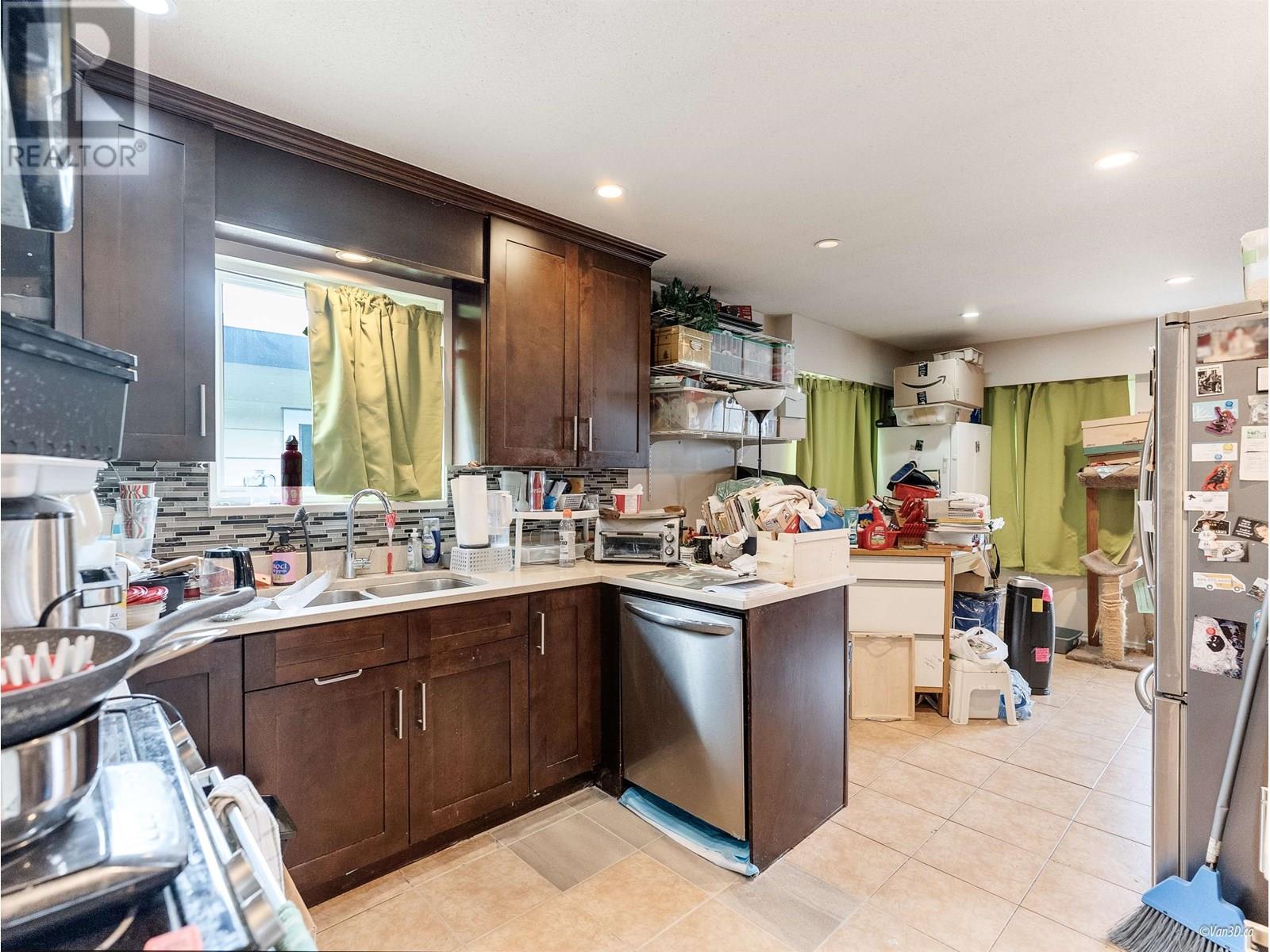 319 E 64th Avenue, Vancouver, British Columbia  V5X 2M8 - Photo 6 - R3015070