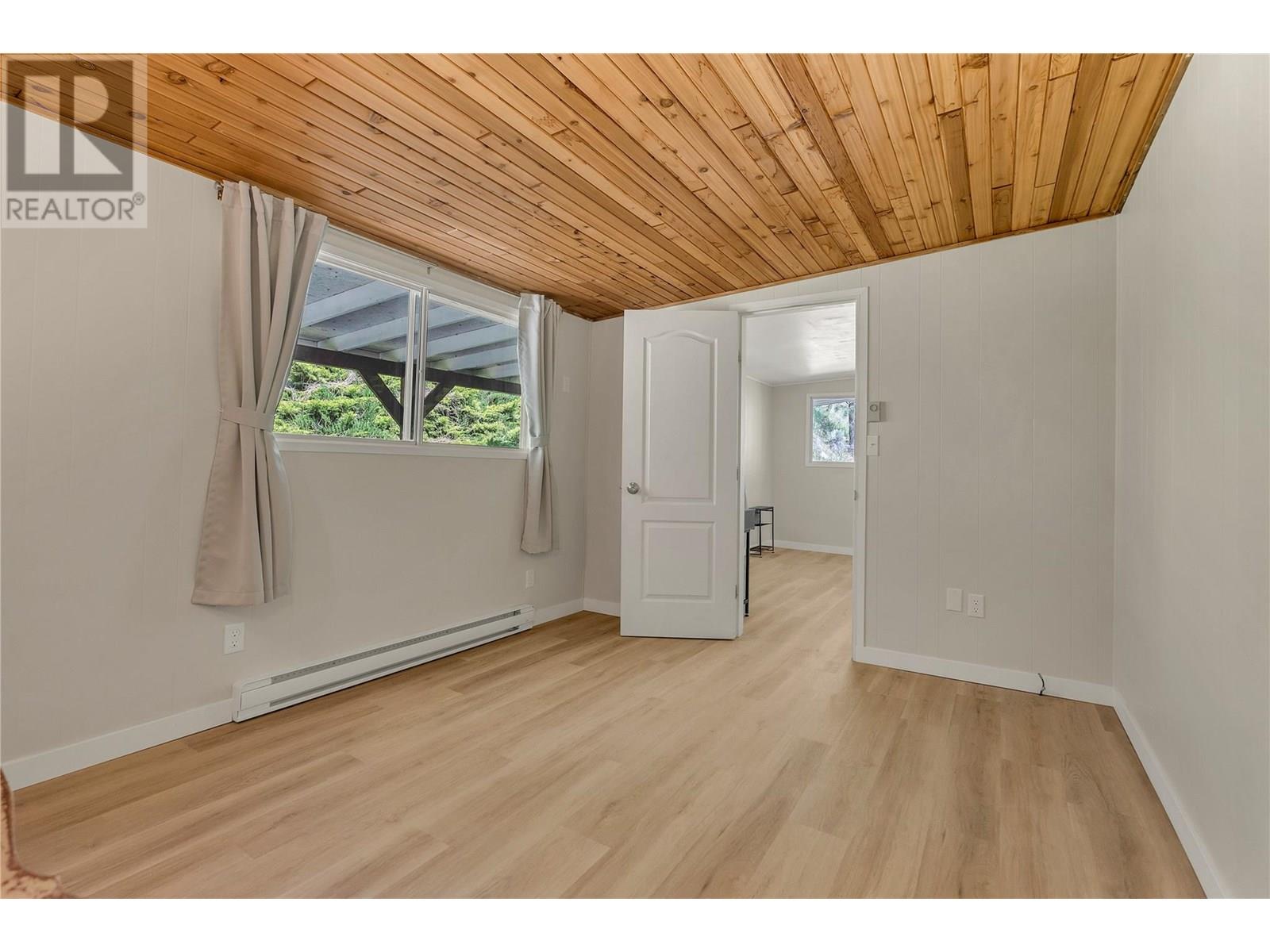 1701 Penticton Avenue Unit# 305, Penticton, British Columbia  V2A 2N5 - Photo 16 - 10352078